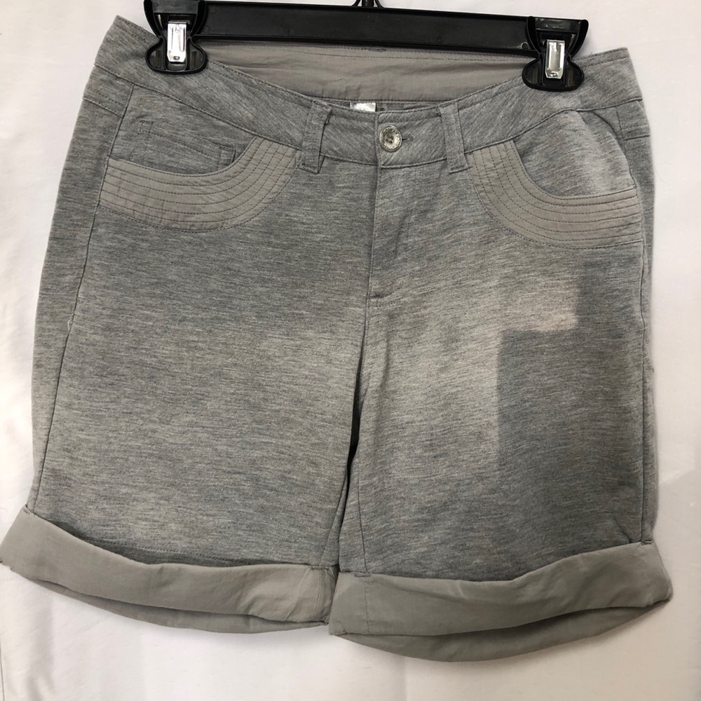 NWT Monoreno Grey Casual Shorts with Pockets S